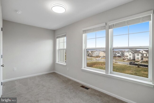 Building Photo - 721 Courier Ln