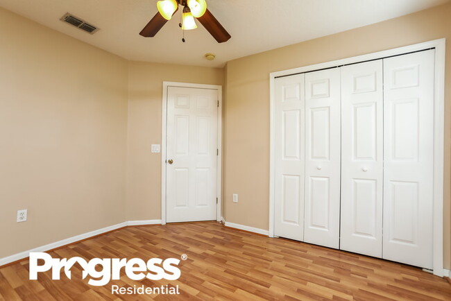 Building Photo - 2041 Colonial Woods Blvd