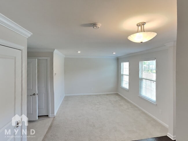 Building Photo - 4228 Audubon Pk Dr