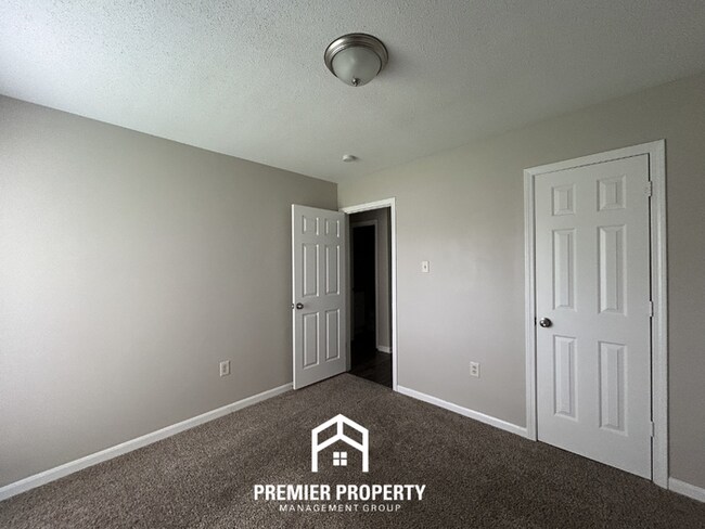 Building Photo - Charming 3BR/2BA in Southaven | Hardwood Floors & Large Fenced Backyard