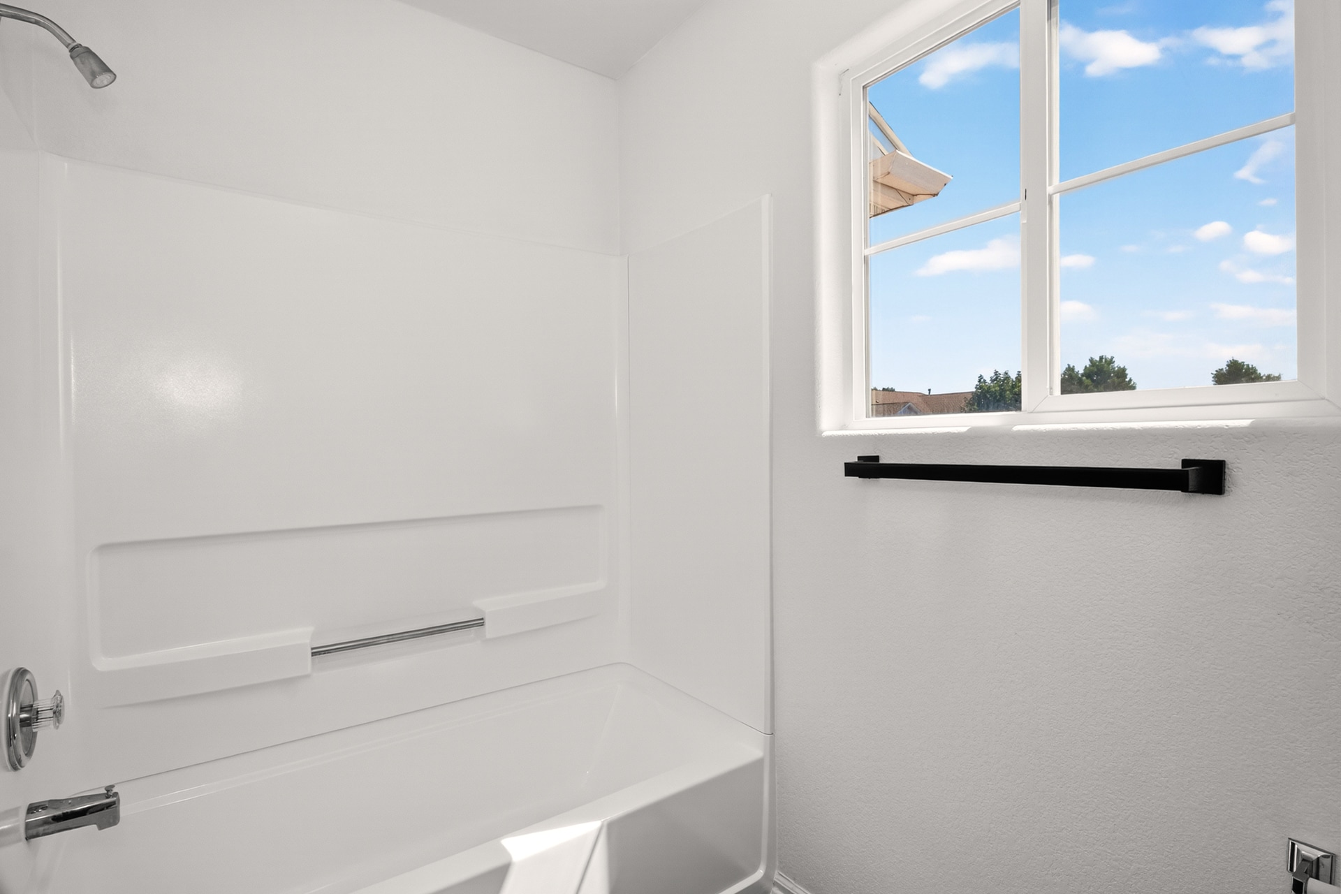 Primary Attached Private Bath - 5950 Tympany Pt