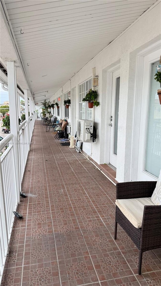 Building Photo - 330 74th St