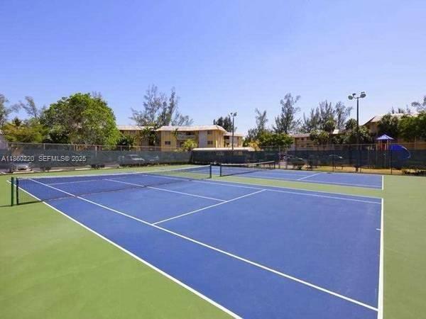 Building Photo - 7480 Miami Lakes Dr