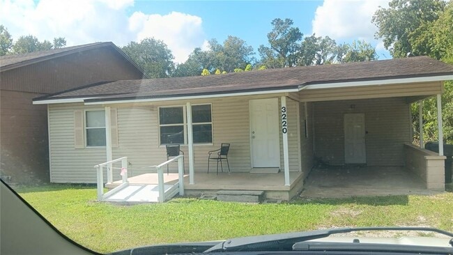 Primary Photo - 3220 N Galloway Rd