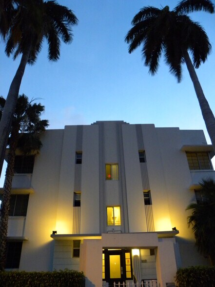 Building Photo - 820 Euclid Ave