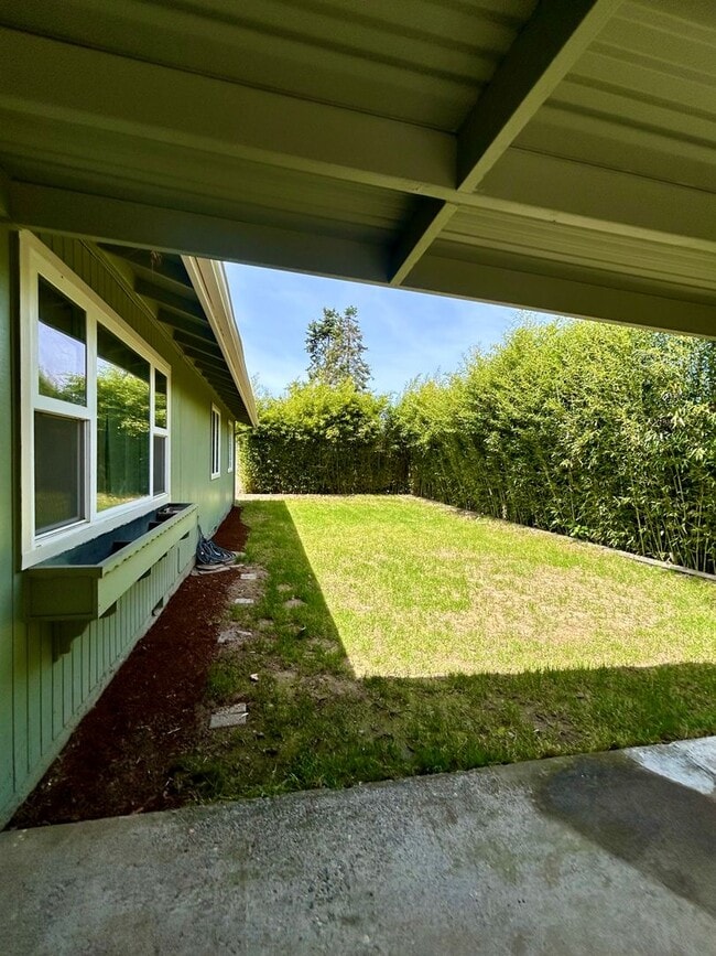 Building Photo - Charming Single Level Home - Keizer