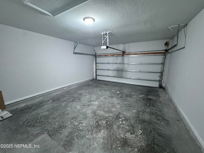 Building Photo - 156 Charlie Way