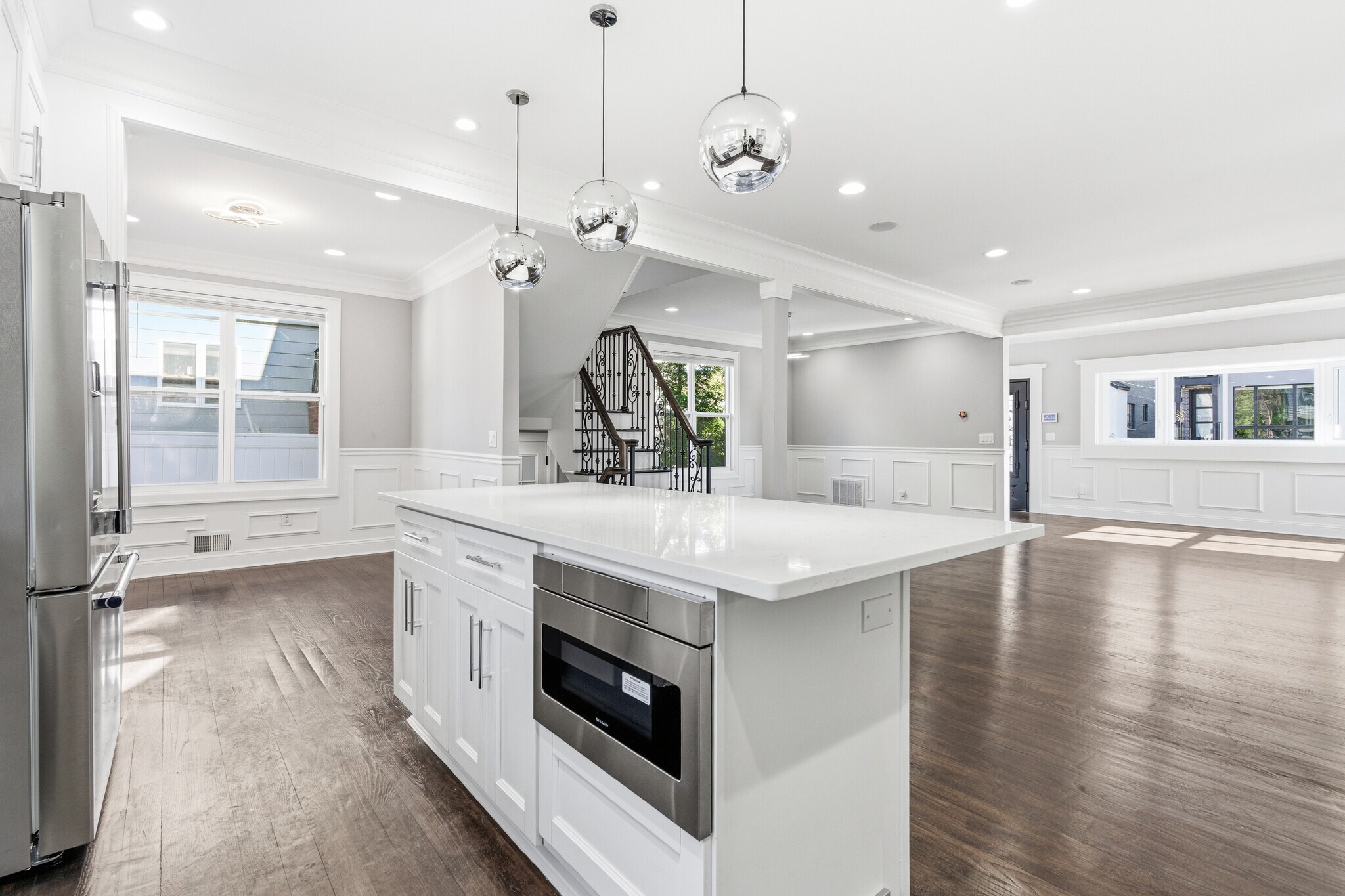 Building Photo - 54 Lawton Ave