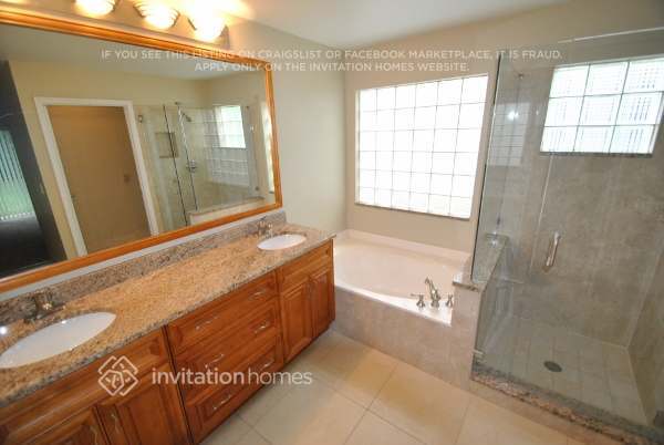 Building Photo - 10891 Ravel Ct