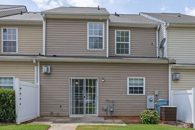 Building Photo - 518 Dragonfly Ct