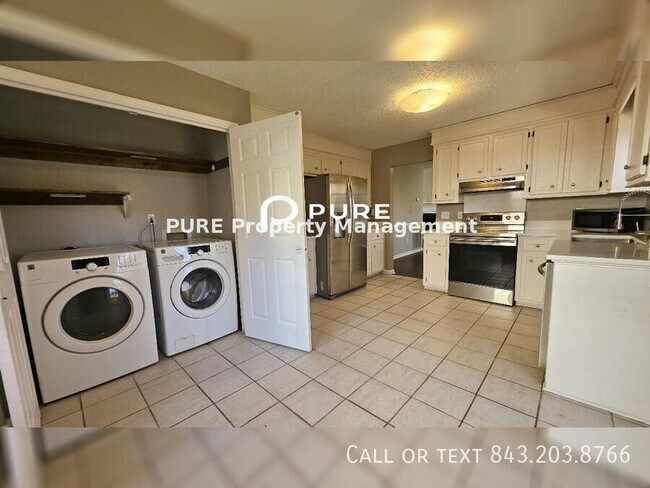Building Photo - 151 Winding Rock Rd