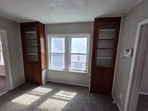Building Photo - 3081 E 67th St