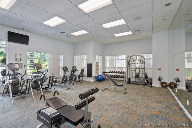 Building Photo - 600 S Dixie Hwy
