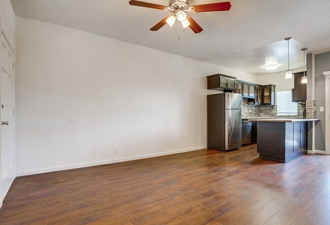 Interior Photo - 600 E 97th St