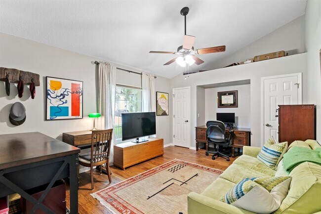 Building Photo - 8412 Ridgebrook Cir