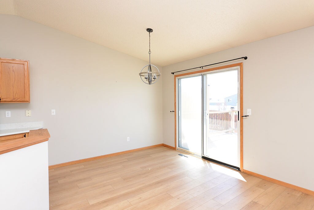 Building Photo - 5124 48th Ave S