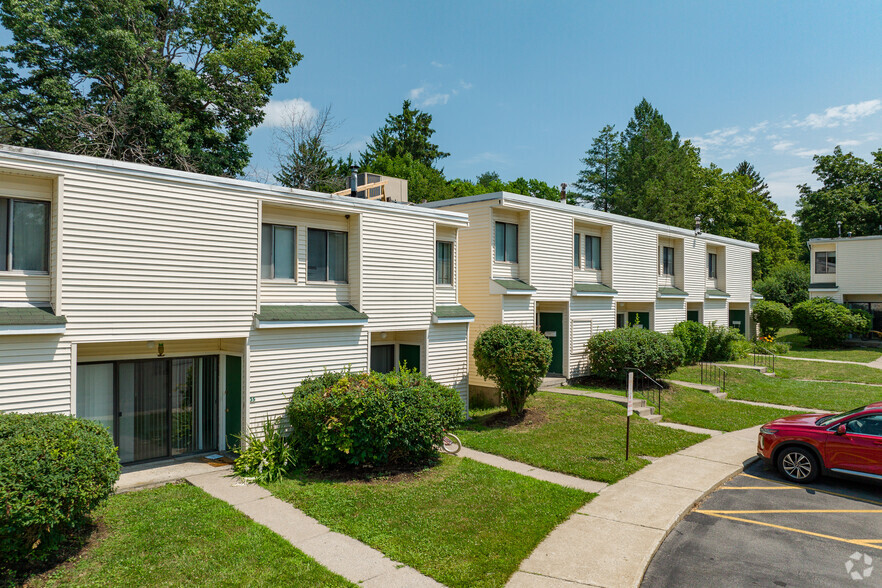 Building Photo - Uptown Village Apartments