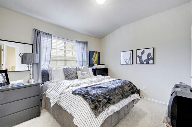 Building Photo - 14815 Avery Ranch Blvd