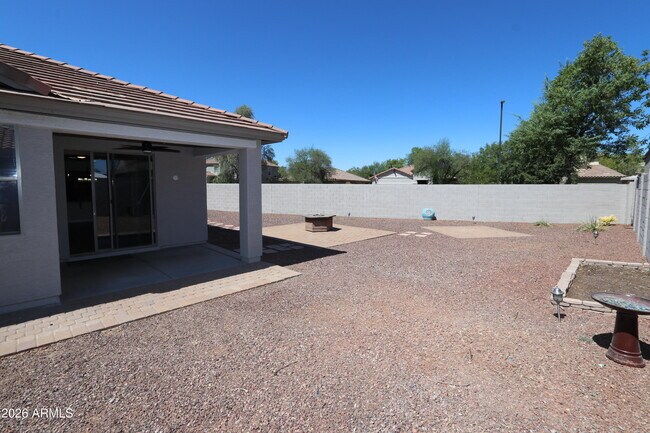 Building Photo - 2650 E Dennisport Ave