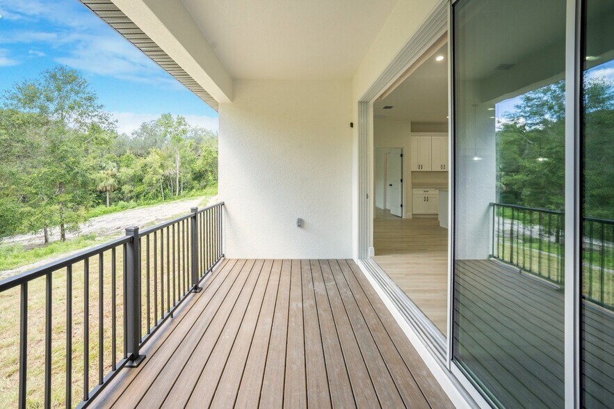 Building Photo - 36473 Piney Ridge Blvd