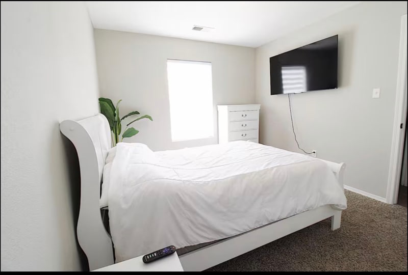 Building Photo - 7408 Rainmaker Rd SW