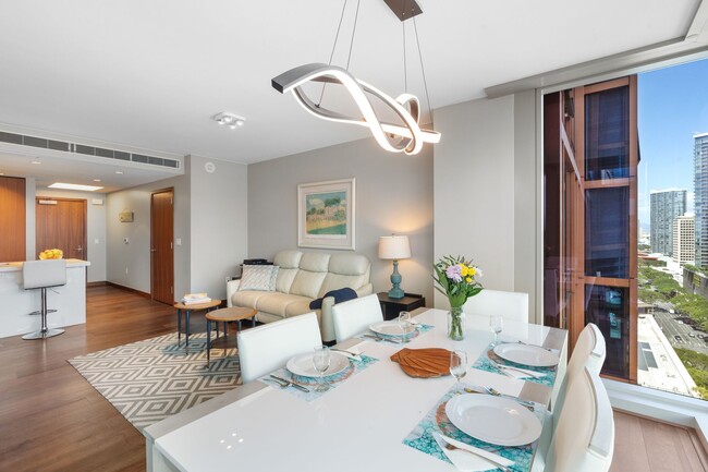 Building Photo - Fully Furnished 1BR/1BA at the Luxurious O...