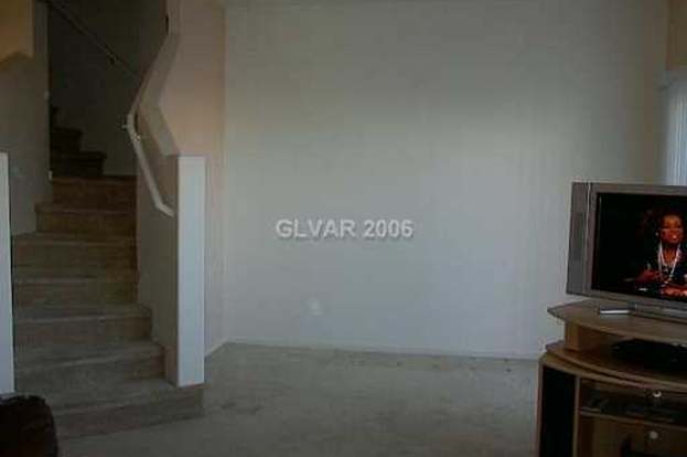 Building Photo - 6560 Bucking Horse Ln