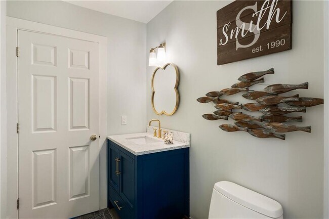 Building Photo - 4035 Lacey Dr