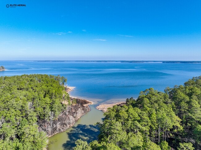 Building Photo - 166 County Rd 52