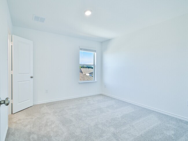 Building Photo - 15510 Olive Ter Trl