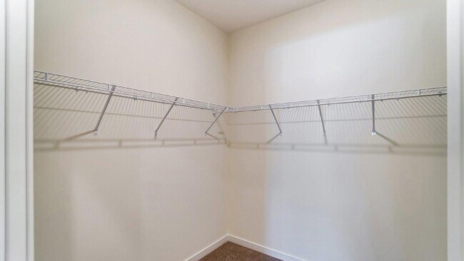 Building Photo - 406 Emily Dr