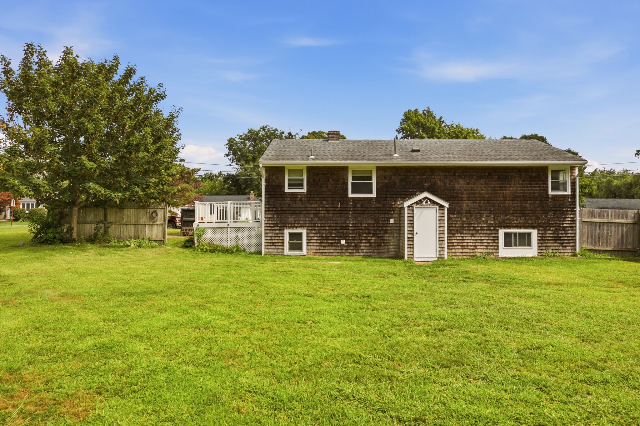 Building Photo - 14 Flint Corn Rd
