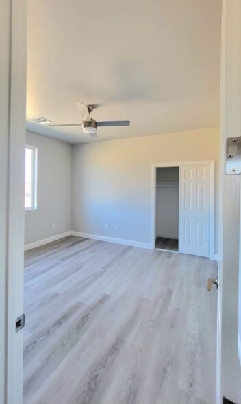 Building Photo - 6801 Sandpebble St