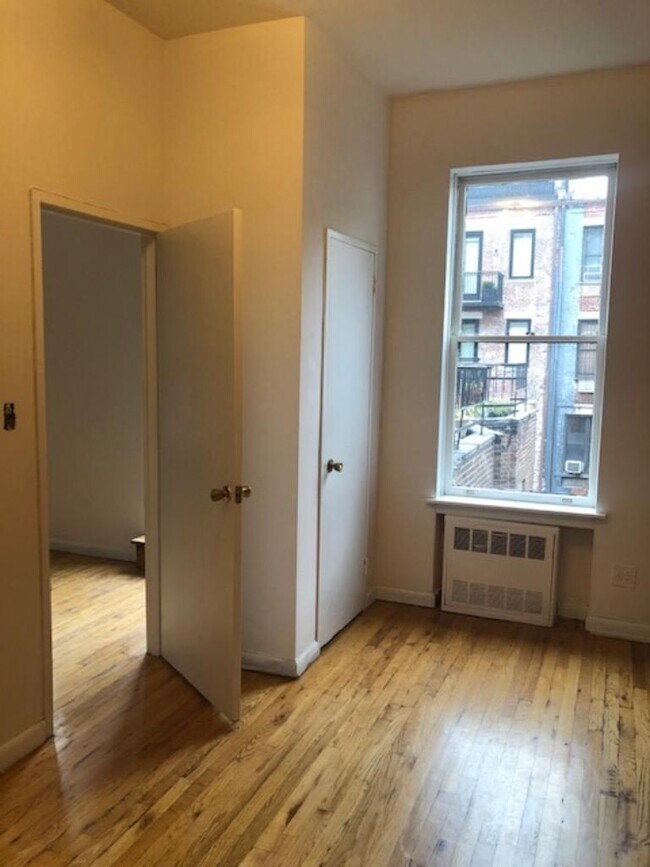 Building Photo - 1 bedroom in NEW YORK NY 10023