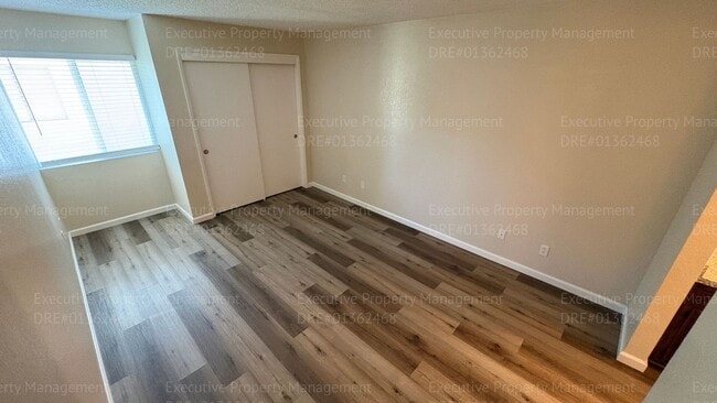 Building Photo - 709 Deseret Way