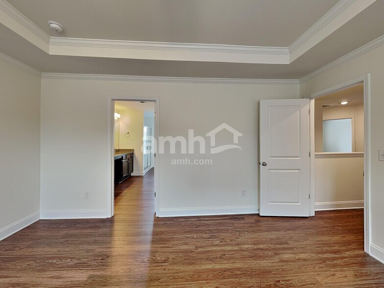 Building Photo - 5020 Franks Creek Way