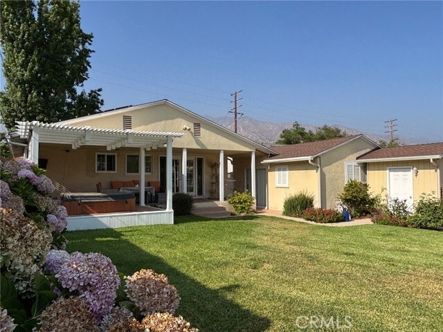 Building Photo - 2758 Paloma St
