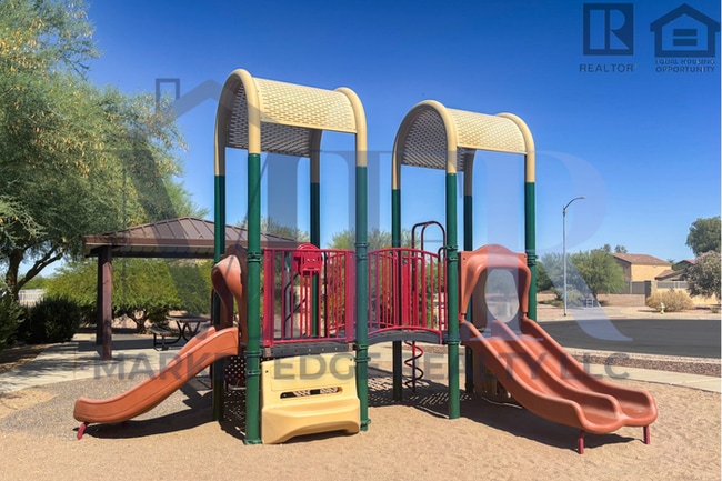 Building Photo - 3Bed/2Bath Home in Casa Grande! $199 MOVE-...