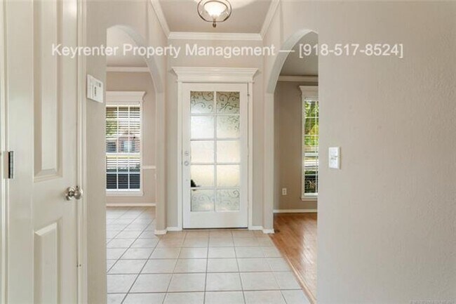 Building Photo - 3 Bed | 2 Bath | Jenks