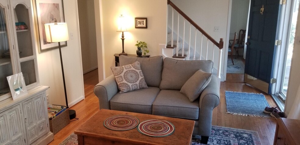 Living Room - 7 Steeple Chase Ct