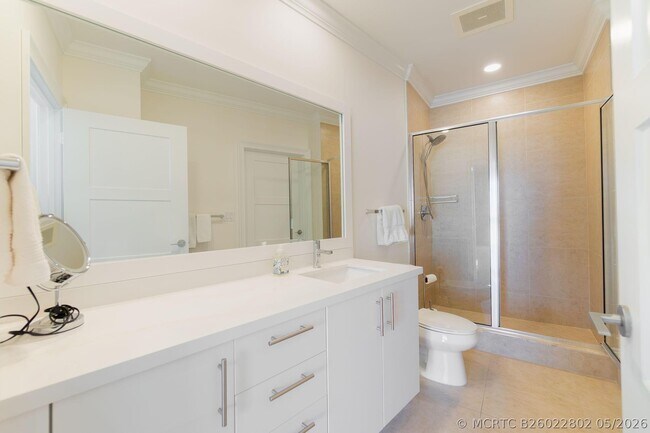 Building Photo - 550 Okeechobee Blvd