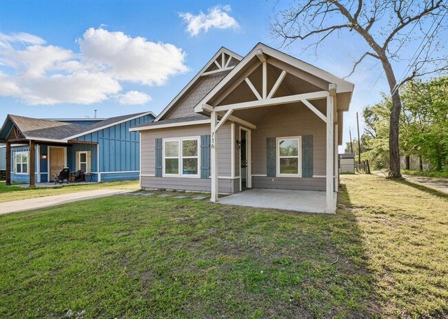 Primary Photo - 3-Bedroom Haven for in Peaceful Denison