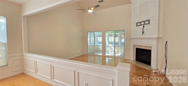 Building Photo - 12051 Dunipace Ct