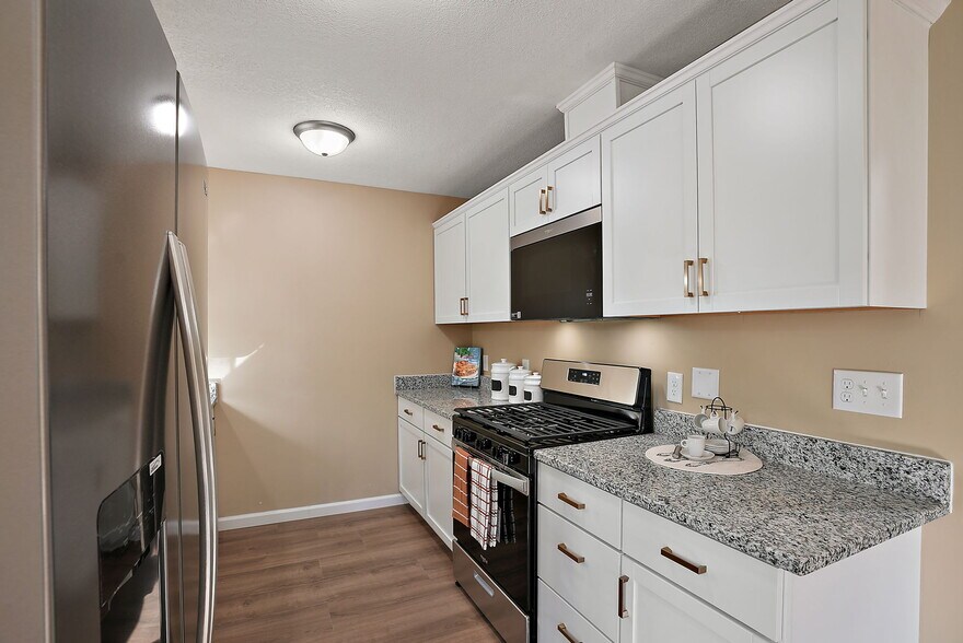 Building Photo - 7961 59th Ave N