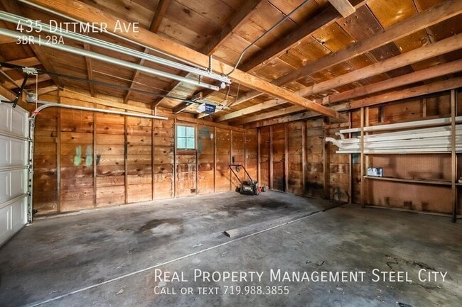 Building Photo - 435 Dittmer Ave