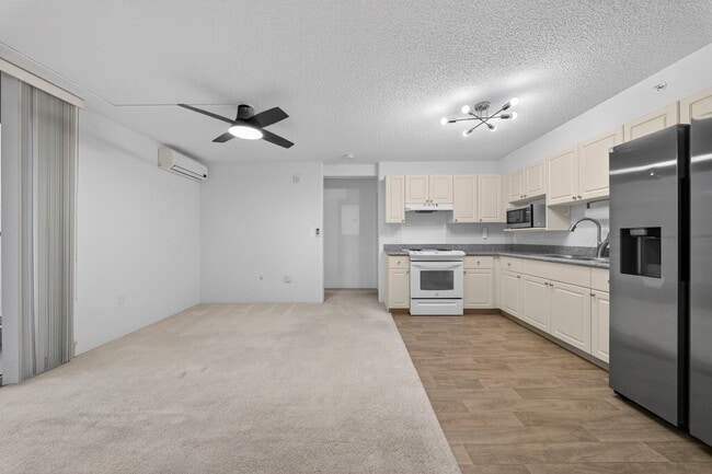 Building Photo - 801 South St