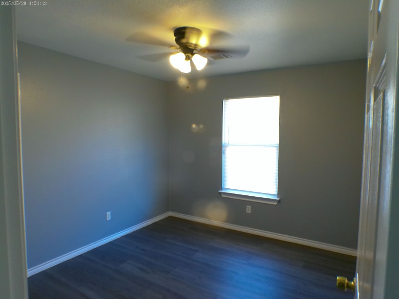 Building Photo - 10133 Teneha Dr