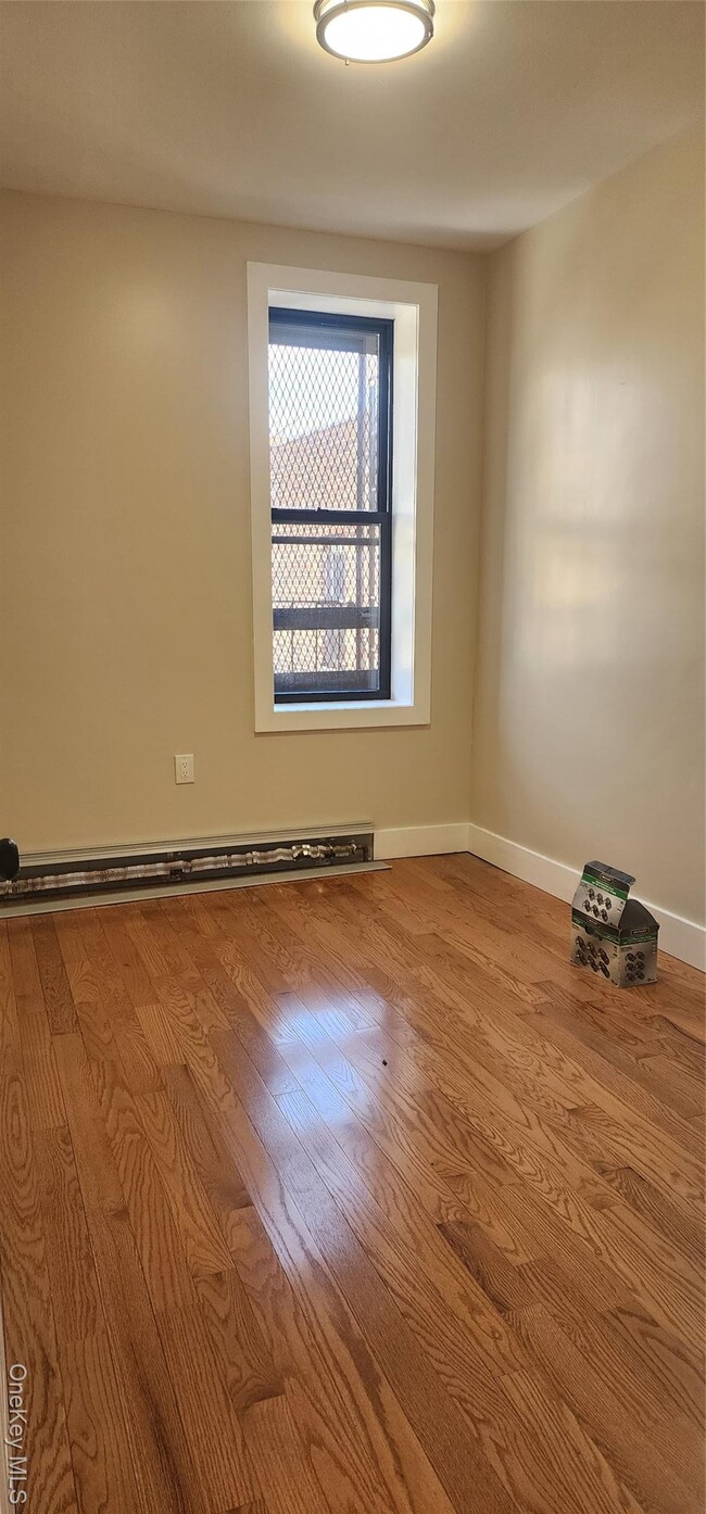 Building Photo - 106-47 Sutphin Blvd