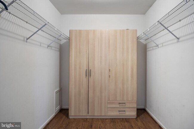 Building Photo - 67 Hearthstone Ln