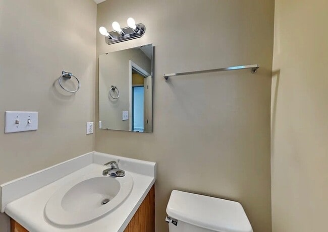 Building Photo - 7517 Thebes Dr